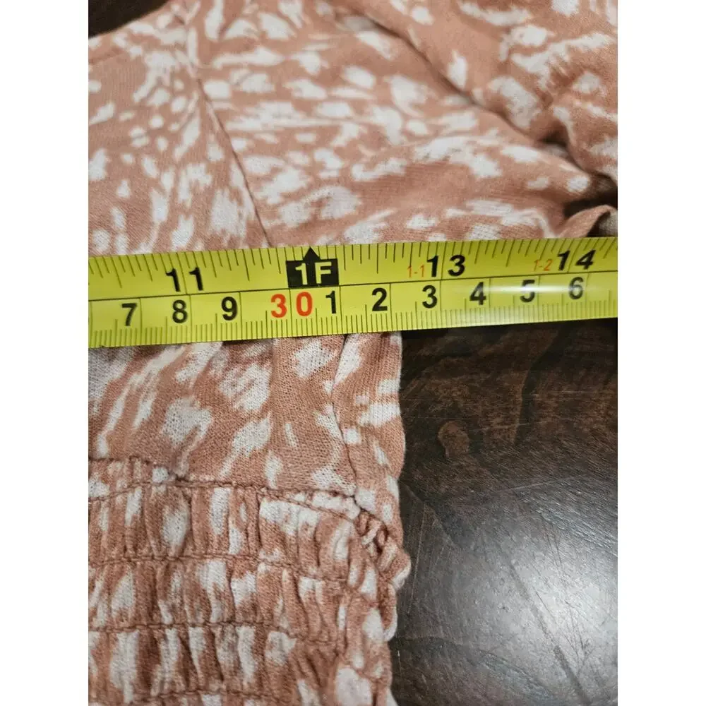 Urban Outfitters Smocked Crop Top XS Boho Tie Front Balloon Sleeve